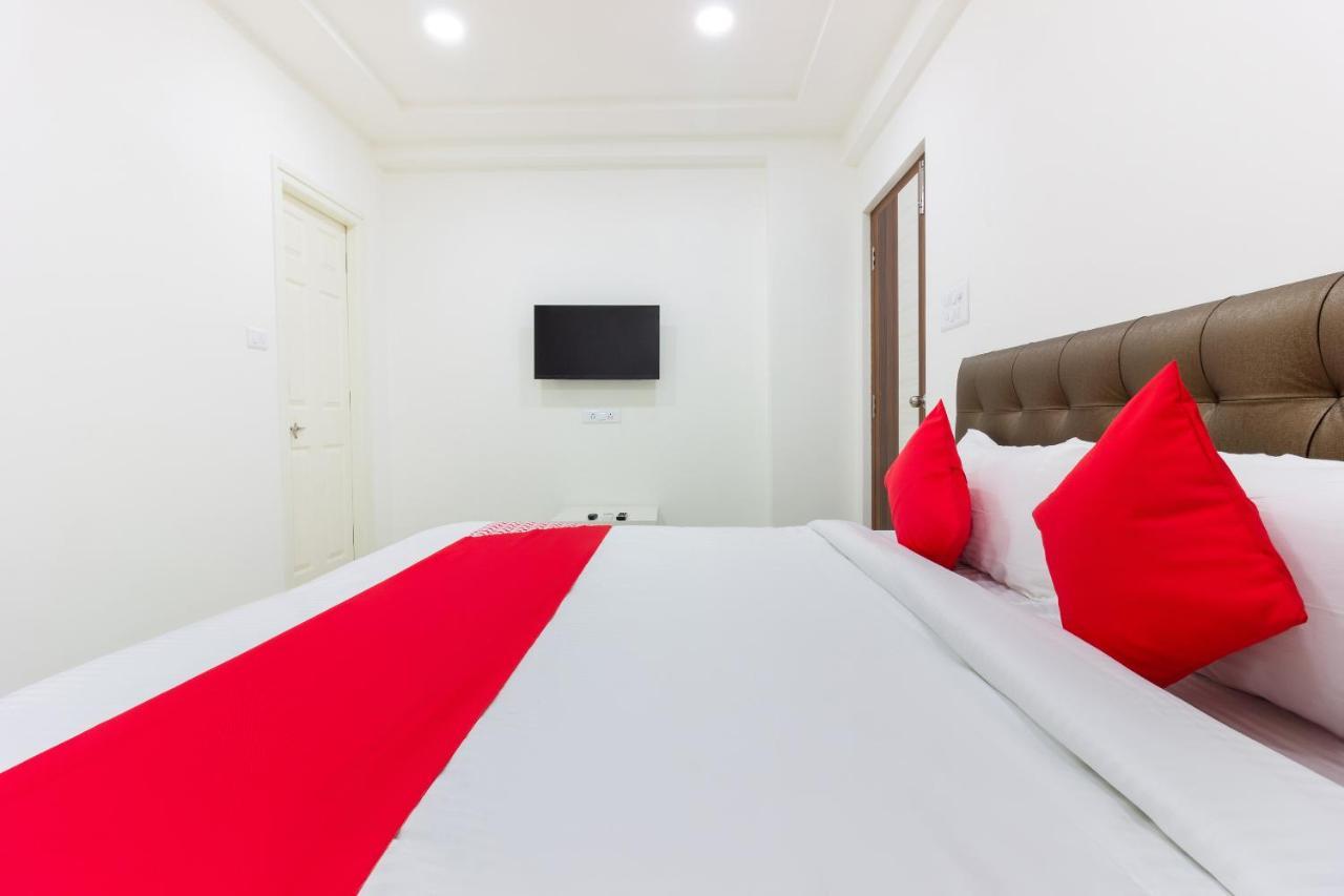 Super Hotel O Qualia Inn Kondapur Near Botanical Garden Hyderabad Exteriör bild
